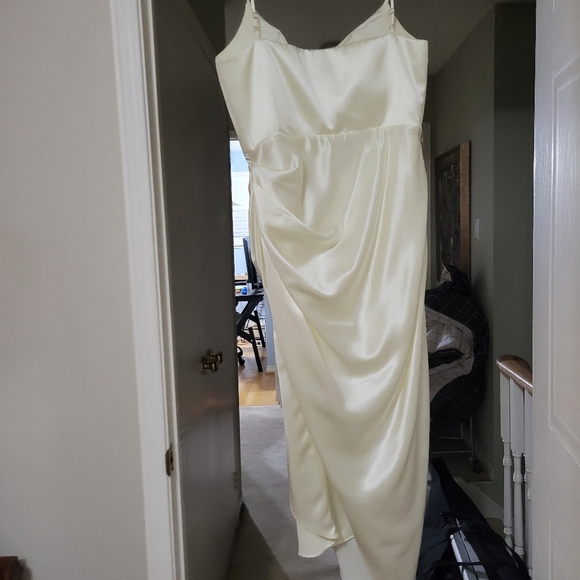 House of CB Braids maids dress - Picture 7 of 14